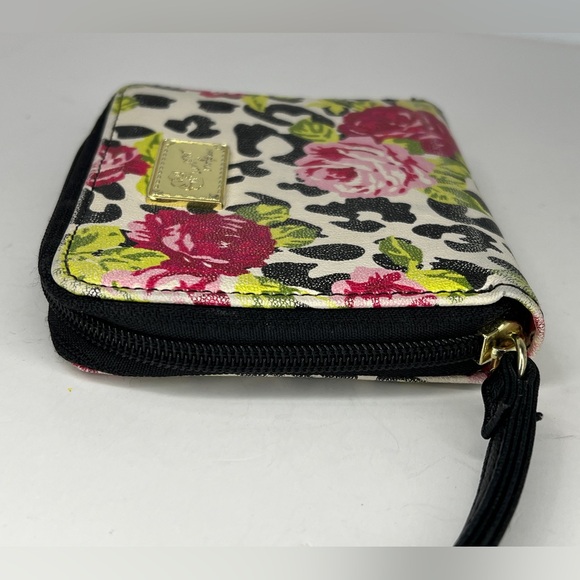 Betsey Johnson Luv Betsey Rose Multi Zip-Around Wallet Wristlet - Picture 9 of 12